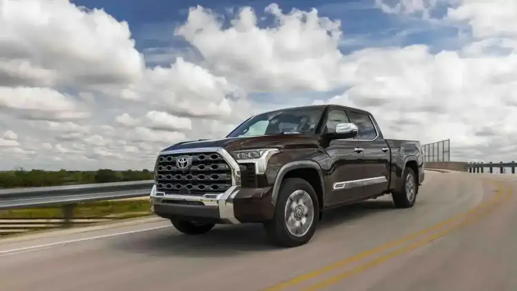 Toyota Beats the Giants: Discover the Truck With the Highest Resale Value in the GCC